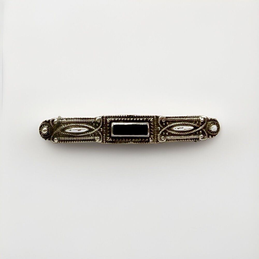 Vintage Art Deco Black Onyx 925 Sterling Silver Repousse Bar Pin Brooch